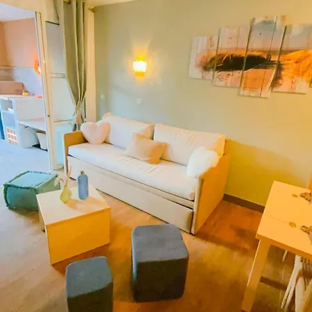 Cap Esterel/coeur Village/rdj شقة