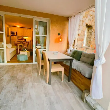 Cap Esterel/coeur Village/rdj Apartment